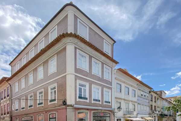 exterior-edificio1AF8FFFE7-7041-A85B-84A3-2D1F59416C1B.jpg